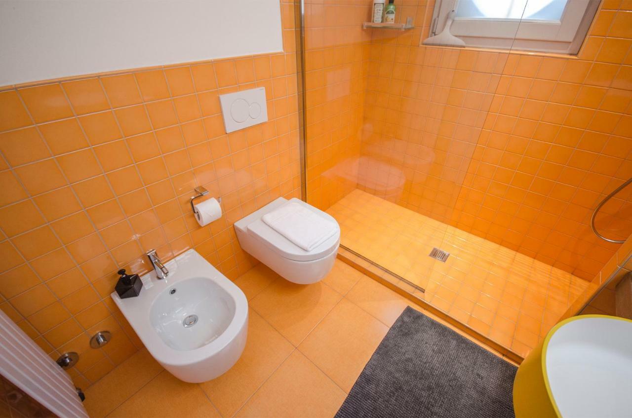 Appartement Luxury 65Mq Under The Two Towers à Bologne Extérieur photo