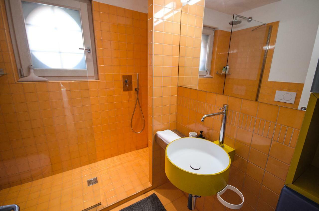 Appartement Luxury 65Mq Under The Two Towers à Bologne Extérieur photo