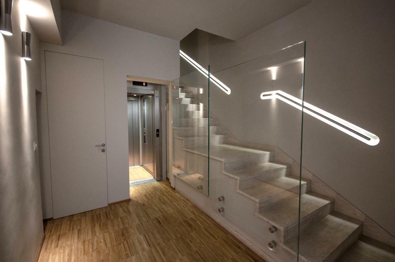 Appartement Luxury 65Mq Under The Two Towers à Bologne Extérieur photo